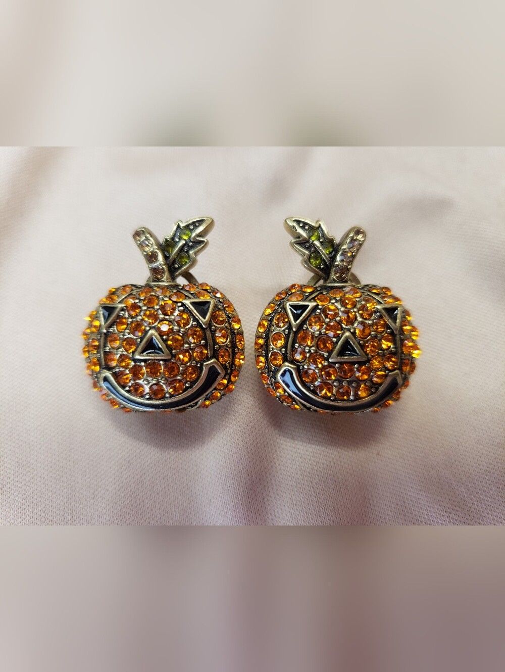 Heidi Daus Orange Pave Crystal Black Enamel Pumpkin Earrings Halloween Autumn